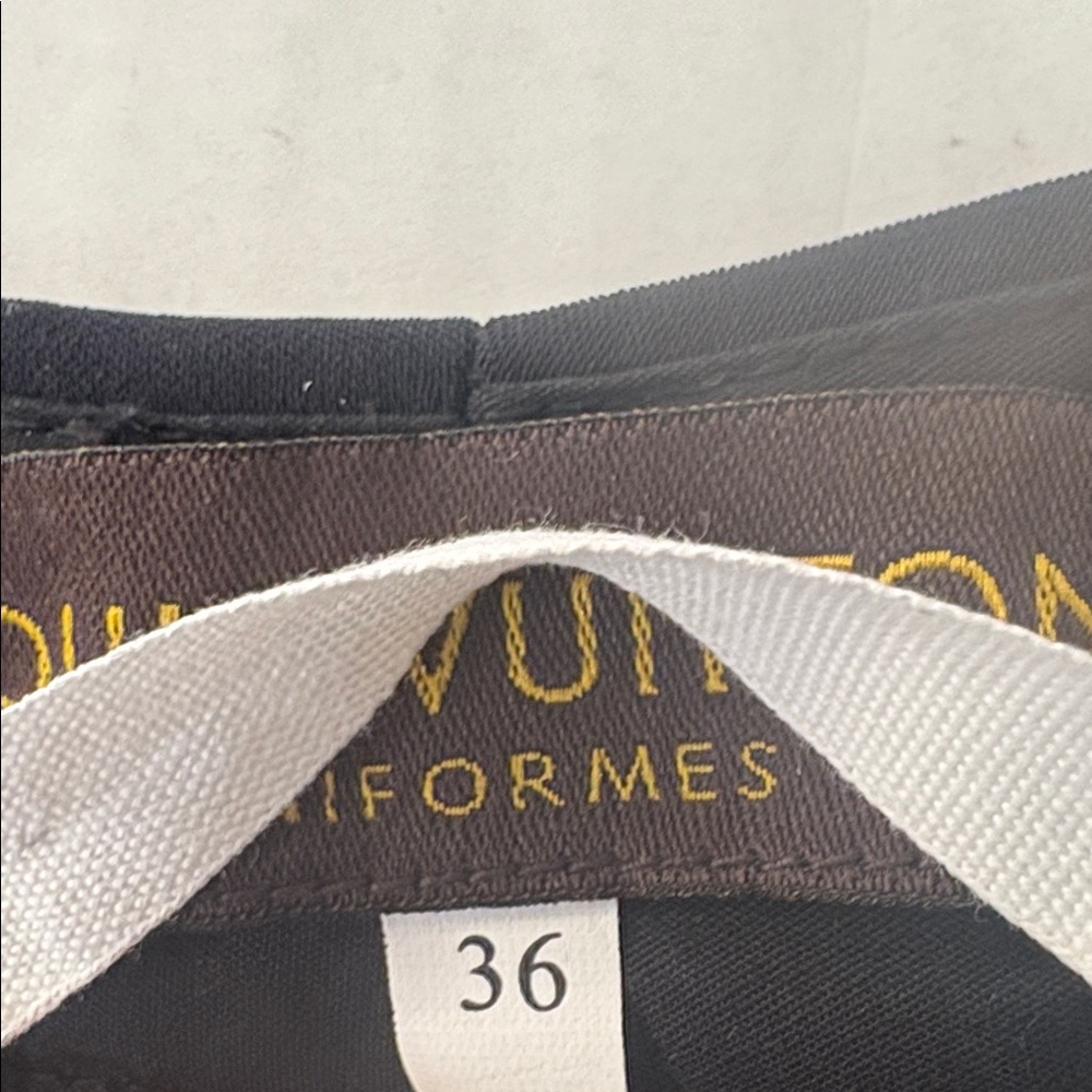 Louis Vuitton Uniforms Bottoms Pants, navy with topstitch trim, size 36 is US 4 - Picture 7 of 12